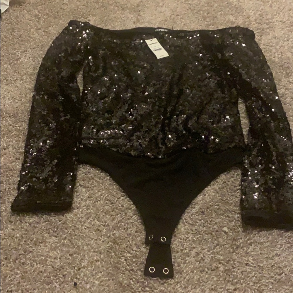 Express Sequin Bodysuit-m